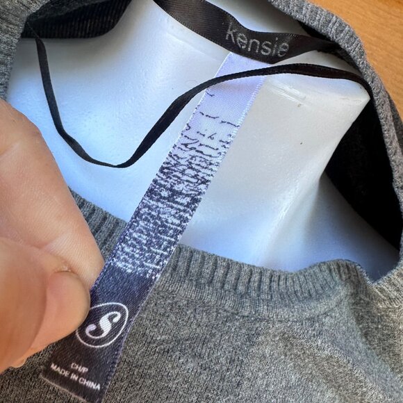 Kensie Gray Long Sleeve Sweater With Panda Face Graphic Womens Size S Cotton Ble - Picture 2 of 9